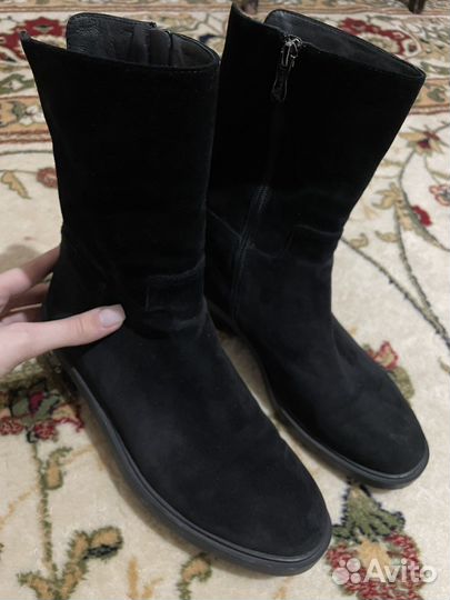 Ботинки женские 39 размер