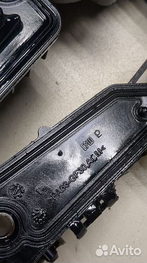 Крышка клапанная двс Peugeot 3008