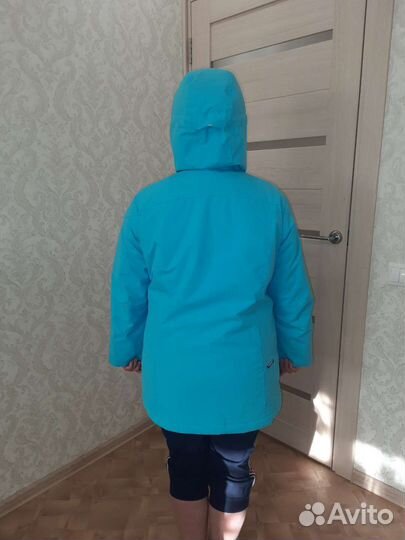 Женская спортивная куртка 50 размер