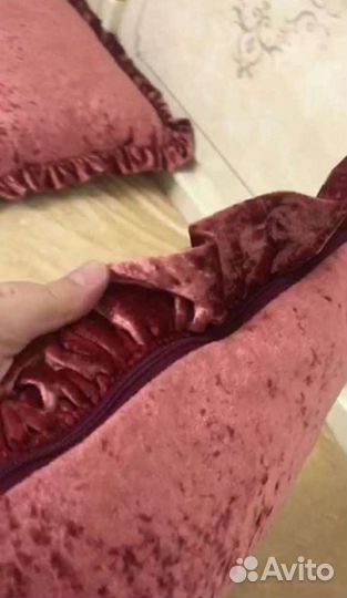 Покрывало и 5 подушек итальянский мраморный бархат