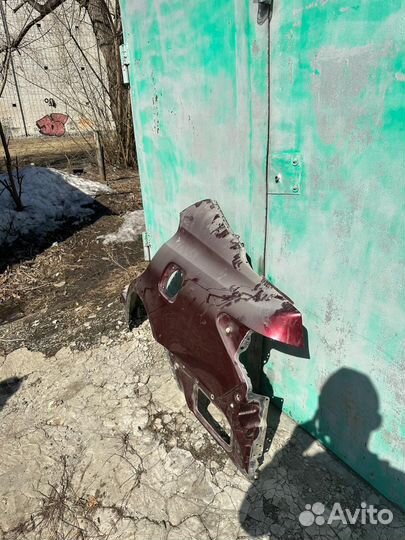 Крыло Lexus es250