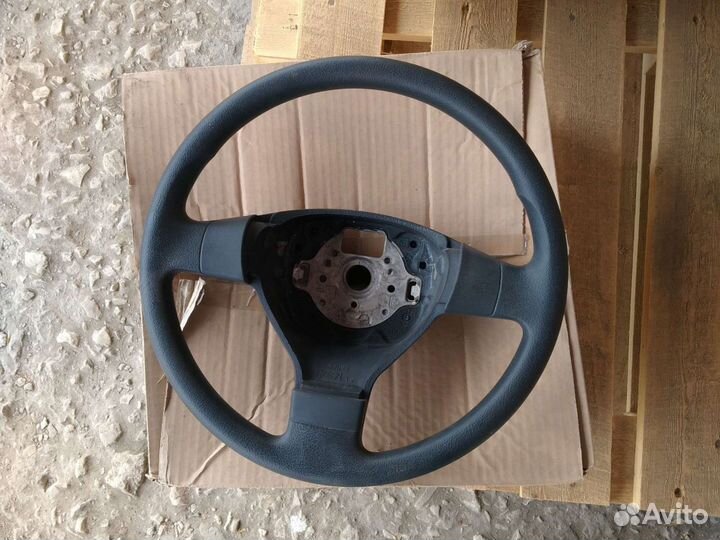Рулевое колесо volkswagen новое