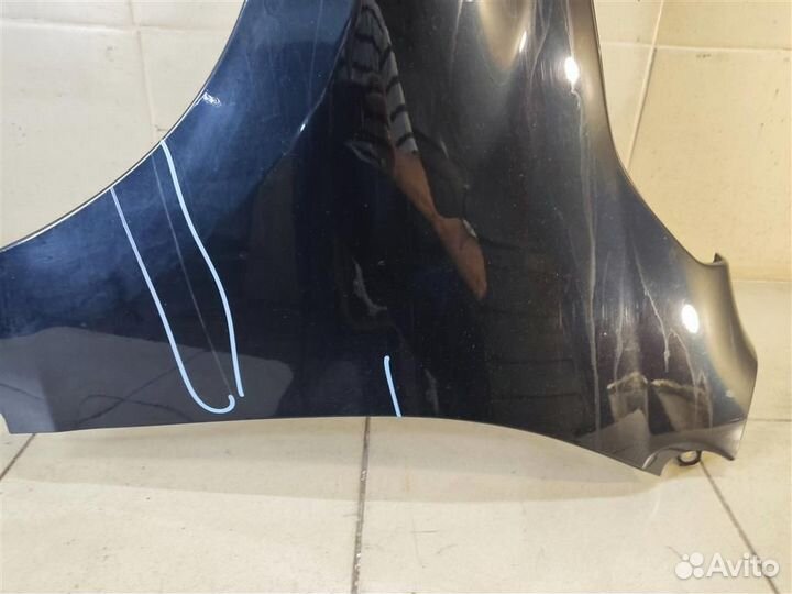 Крыло переднее левое Suzuki Grand Vitara 2011