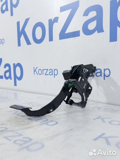 Педаль тормоза Geely Coolray SX11 2021