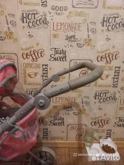 Коляска кукольная