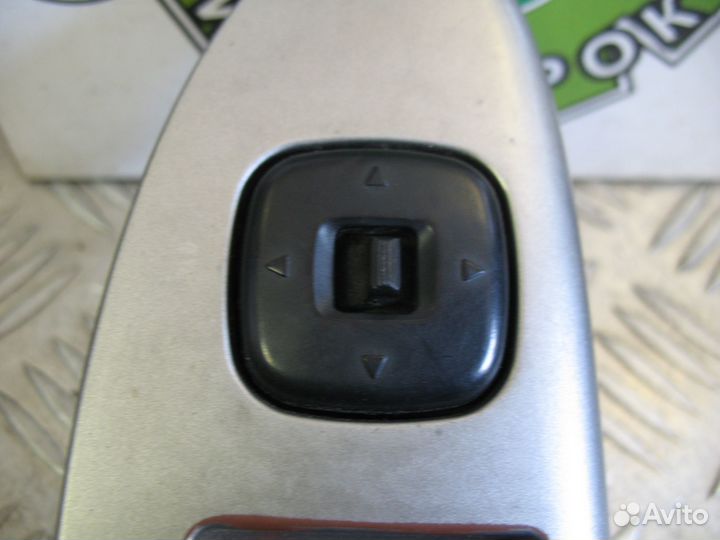 Блок управления стеклоподъёмников Mazda Protege 5