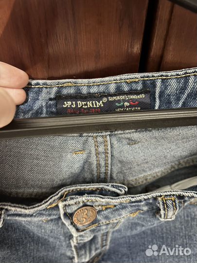 Джинсы