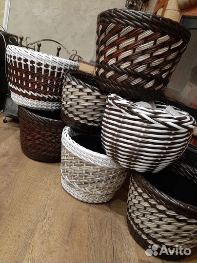 Кашпо из ротанга