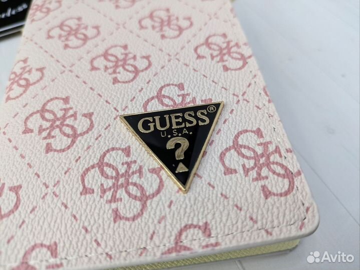 Обложка на паспорт guess