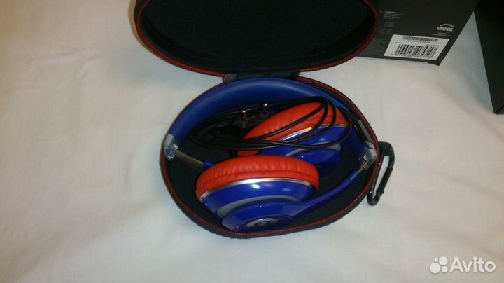 Наушники беспроводные bluetooth