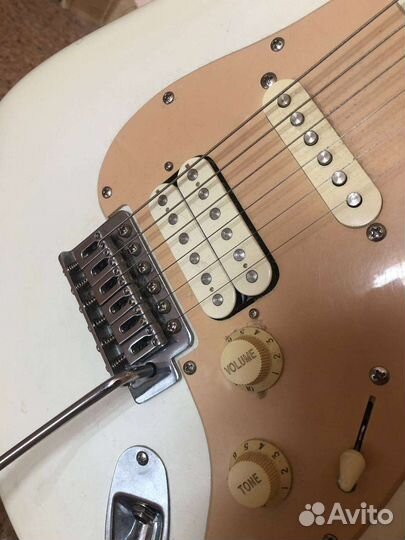 Fender squier bullet Strat электро гитара