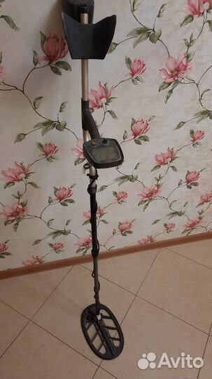 Продаю металлоискатель Fisher F75