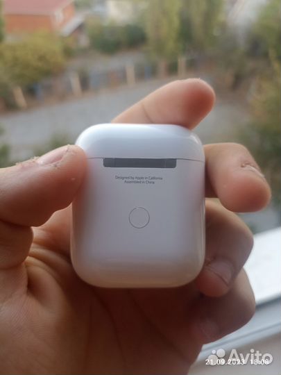 Airpods 1