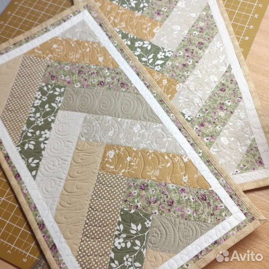 Пледы и покрывало