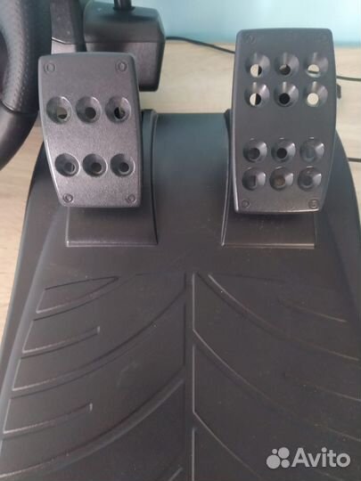 Руль Logitech driving force gt