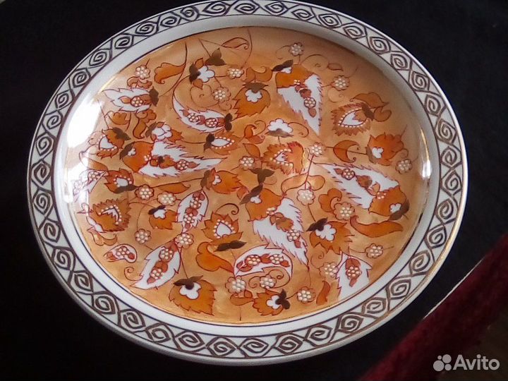 Тарелка-поднос под торт,фрукты