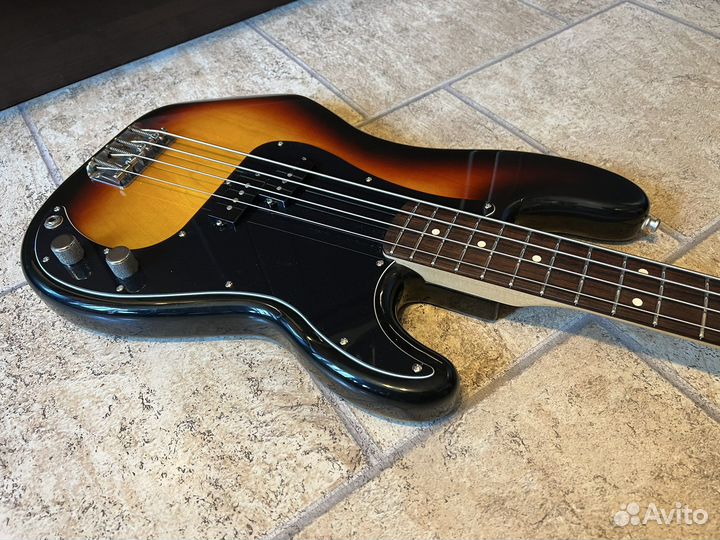 Бас гитара Fender Standard Precision Bass 2007