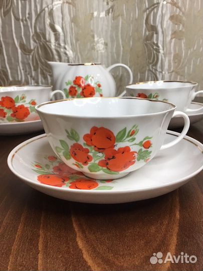 Предметы сервиза Дулево