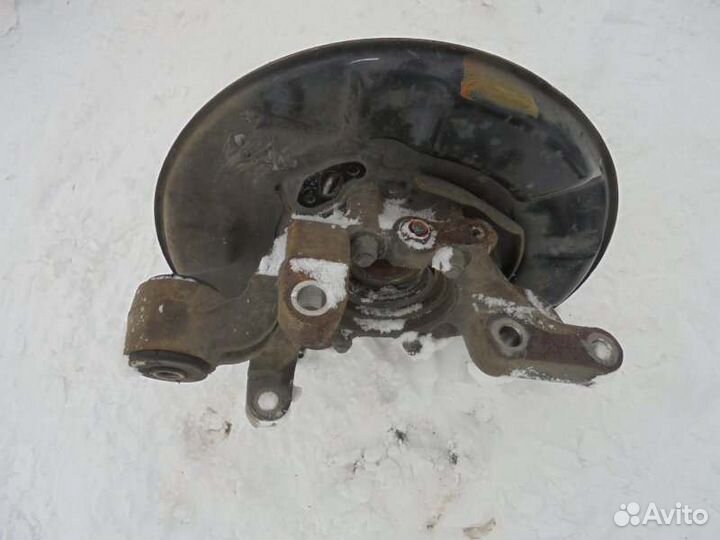 Ступица задняя правая Toyota Camry Gracia MCV25