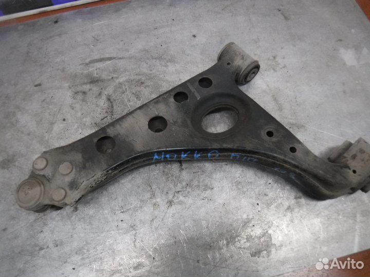 Рычаг подвески передний правый Opel Mokka F18D4