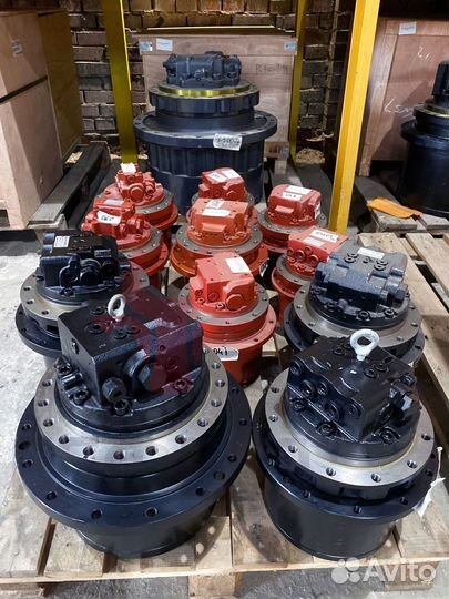 Бортовой редуктор Doosan DX225LC 170402-00028