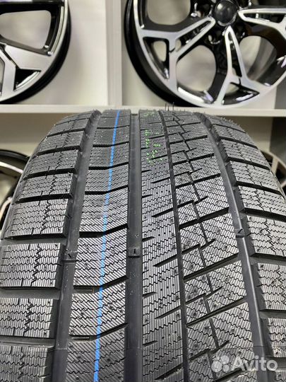 Tracmax X-Privilo S360 235/70 R16 106T