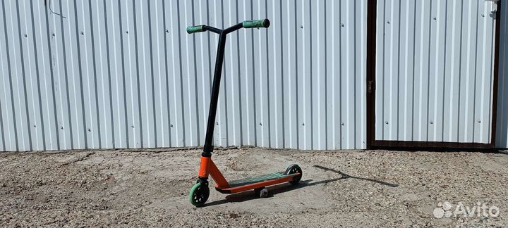 Самокат Tech team duker 202