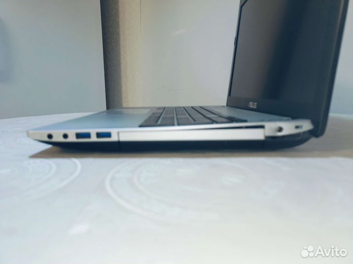 Ноутбук Asus N56VZ i7