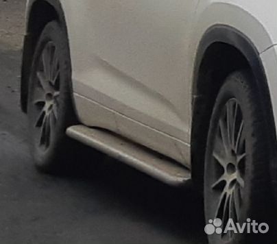Toyota highlander пороги