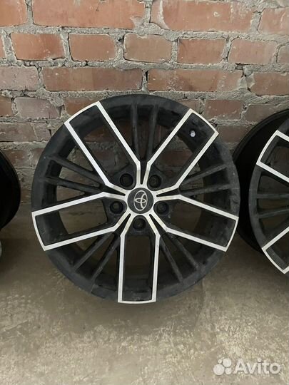 Диски литые r17