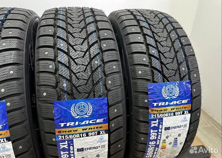 Tri Ace Snow White II 215/60 R16 30T