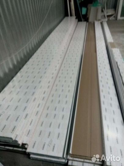 Подоконник пвх