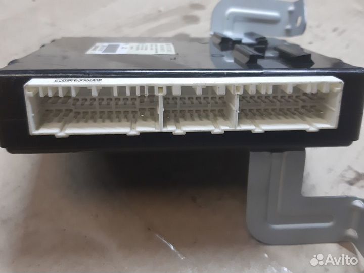 Блок управления SMART KEY ssangyong actyon NEW 20