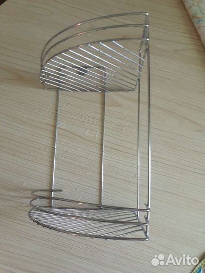 Угловая полка для ванной