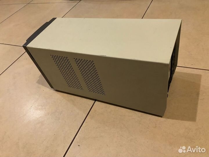 Ибп Ippon Smart Power Pro 1400