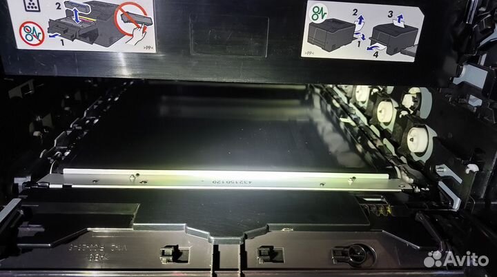 Цветной лазерный принтер HP LaserJet Pro 200 M251n