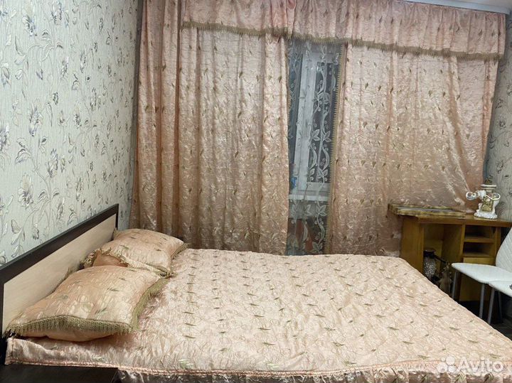 Шторы и занавески, покрывал