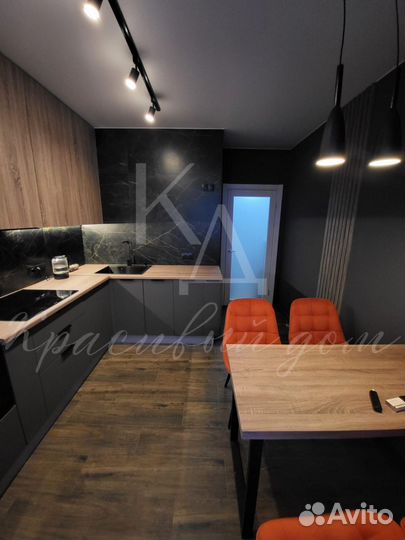 Кухонный гарнитур в наличии