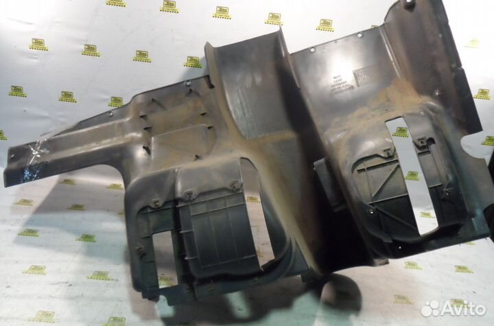 Кожух рулевой колонки нижний б/у MAN TGA18.440 M 4