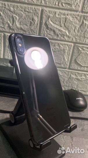 iPhone X, 64 ГБ