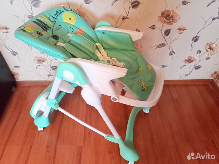 Стульчик для кормления babyton