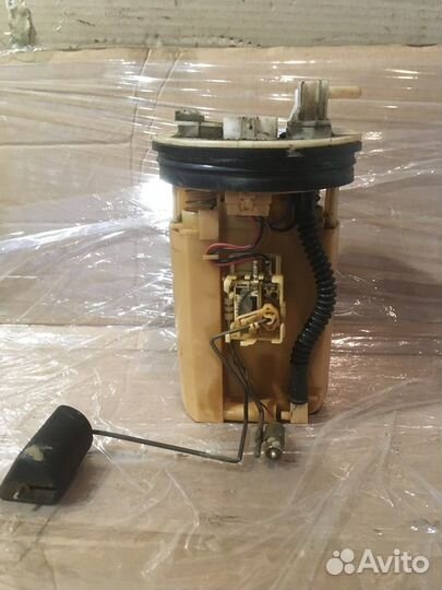 Насос топливный Mitsubishi Galant