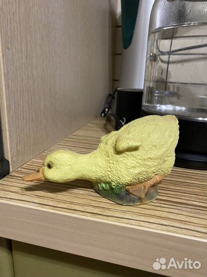 Статуэтка Утенок