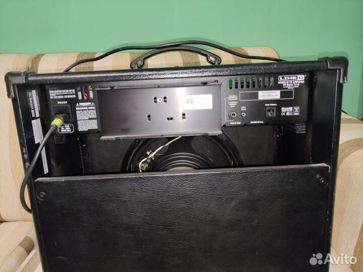 Гитарный комбоусилитель line 6 spider 1v 75