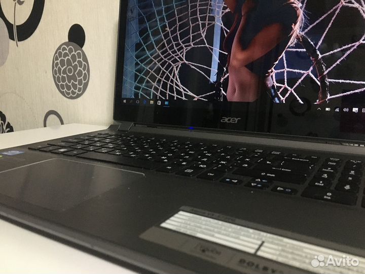 Игровой Acer с сенсорным экраном Nvidia 720M/8GB