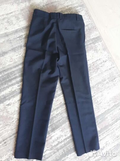 Школьный костюм