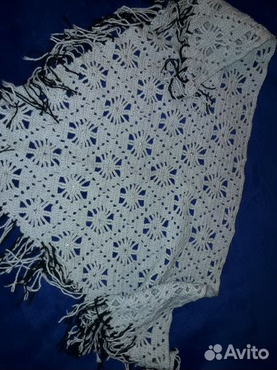 Шаль ручной работы