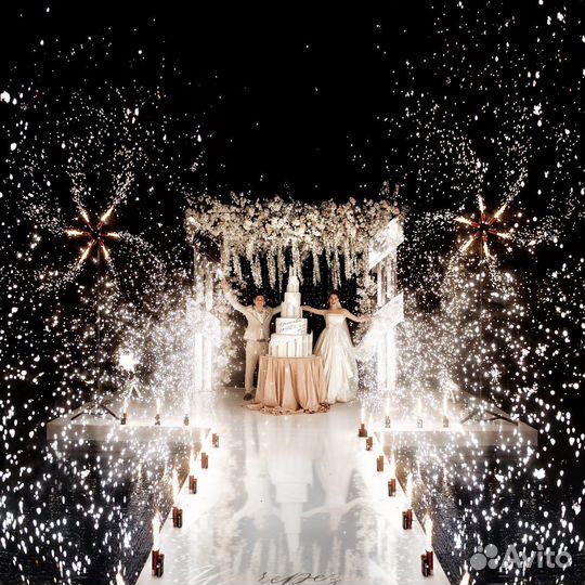 Холодные фонтаны и вертушки на свадьбу, искрометы