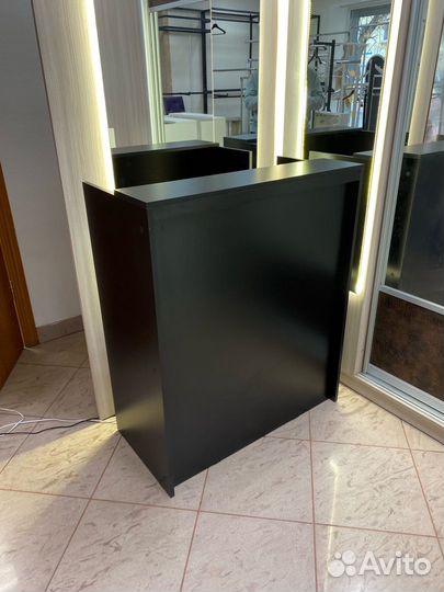 Кассовый стол / Ресепшн / Стойка Администратора