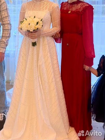 Вечернее платье